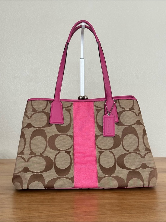 Coach Handbags - Coach Mono Shoulder Bag